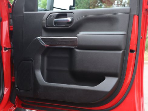 Used 2022 Chevrolet Silverado 2500 LTZ AWD/4WD image 13