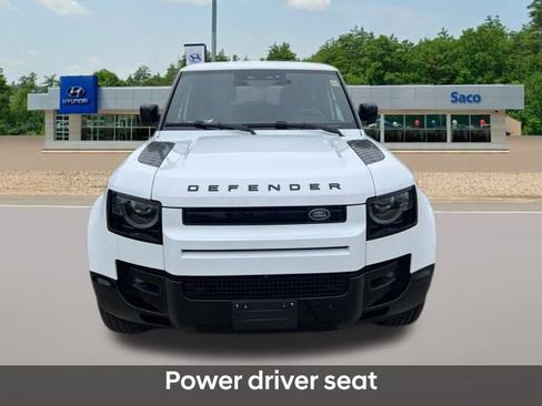 Used 2024 Land Rover Defender 90 X-Dynamic SE image 3