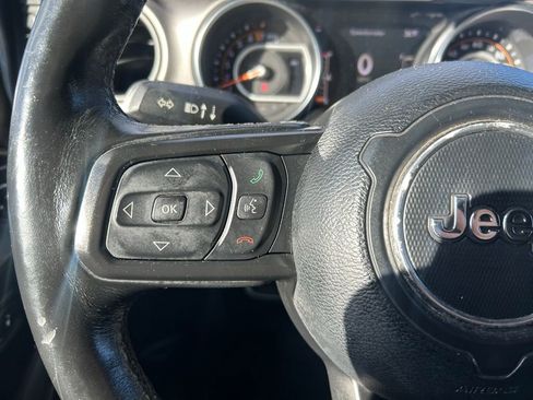 Used 2020 Jeep Gladiator Sport w/ Quick Order Package 24S image 22