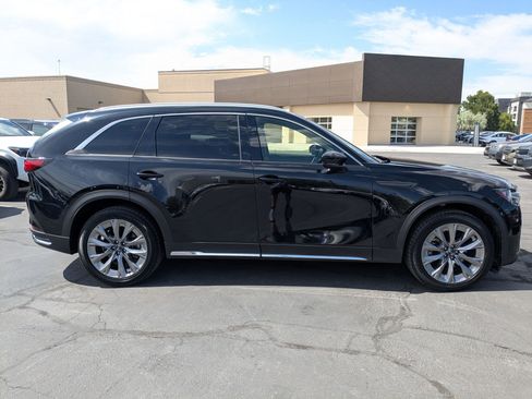 Used 2024 MAZDA CX-90 3.3 Turbo w/ Premium Package AWD/4WD image 2