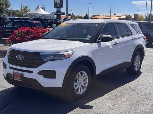 Used 2021 Ford Explorer 4WD w/ Class III Trailer Tow Package image 7