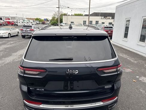 Used 2023 Jeep Grand Cherokee L Overland w/ Luxury Tech Group IV AWD/4WD image 7