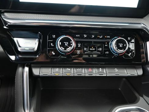 New 2026 GMC Sierra 3500 Denali image 22