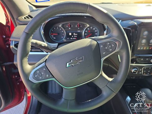 Used 2023 Chevrolet Traverse RS image 15