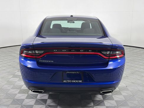 Used 2021 Dodge Charger SXT w/ Driver Convenience Group RWD image 6