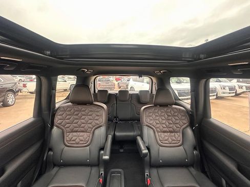 Certified 2025 Nissan Armada Platinum AWD/4WD image 22