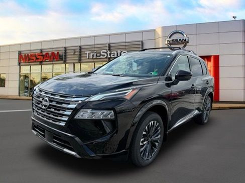 New 2026 Nissan Rogue Platinum w/ Platinum Premium Package image 2