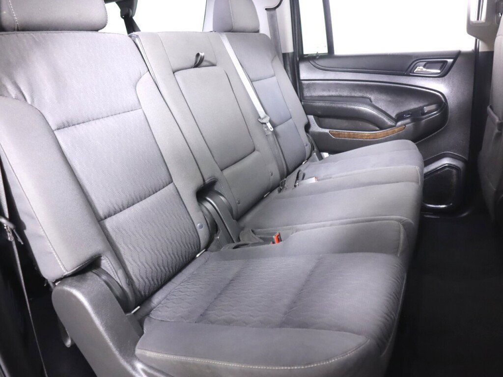 Used 2019 Chevrolet Suburban LS AWD/4WD image 37