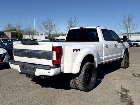 Used 2019 Ford F350 Limited image 6