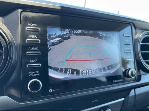 Used 2021 Toyota Tacoma SR image 6