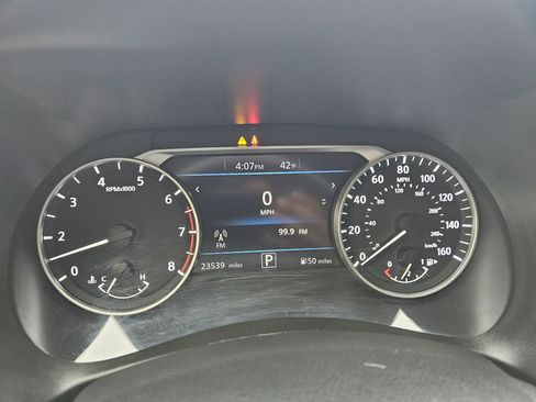 Used 2020 Nissan Sentra SR w/ Lighting Package image 12