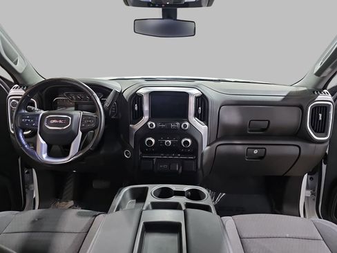 Certified 2022 GMC Sierra 1500 Elevation image 11