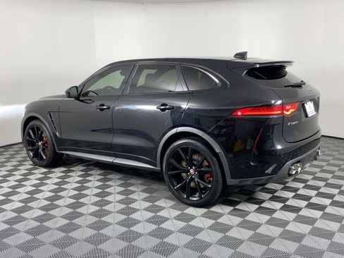 Used 2020 Jaguar F-PACE SVR image 3