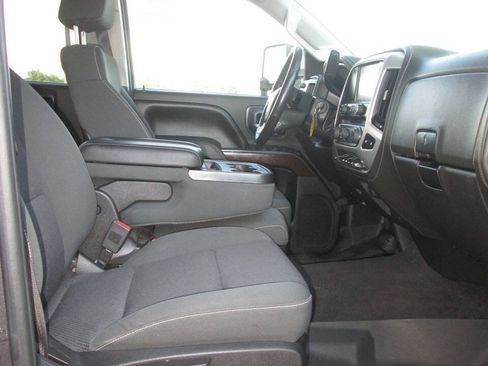 Used 2015 GMC Sierra 2500 SLE w/ SLE Preferred Package AWD/4WD image 15
