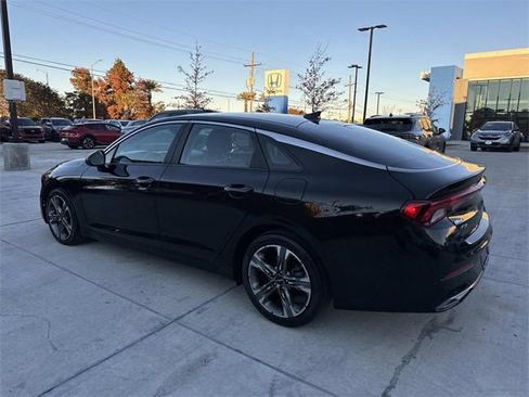 Used 2022 Kia K5 LXS image 5