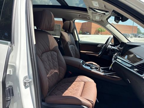 Used 2027 BMW X7 xDrive40i w/ Executive Package AWD/4WD image 30