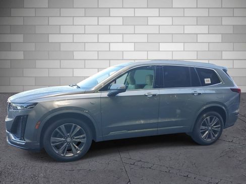 New 2025 Cadillac XT6 Premium Luxury w/ Technology Package image 2