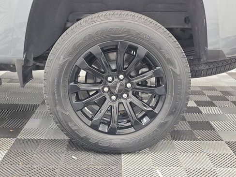 Used 2022 GMC Canyon Elevation w/ Trailering Package AWD/4WD image 11