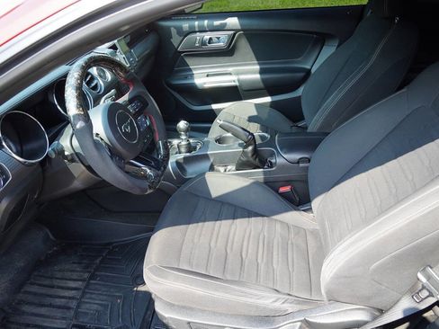 Used 2017 Ford Mustang GT w/ GT Performance Package image 15