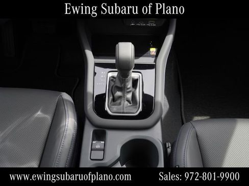 Used 2025 Subaru Forester Limited w/ Popular Package image 6