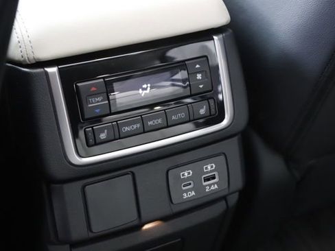 New 2026 Subaru Ascent Limited AWD/4WD image 18