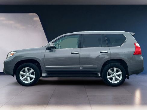 Used 2010 Lexus GX 460 Premium image 2