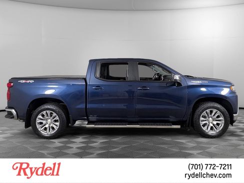 Used 2020 Chevrolet Silverado 1500 LT w/ All-Star Edition image 6