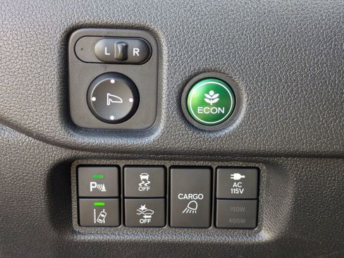 Used 2017 Honda Ridgeline Black Edition image 25