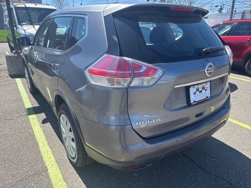 Used 2015 Nissan Rogue S image 3