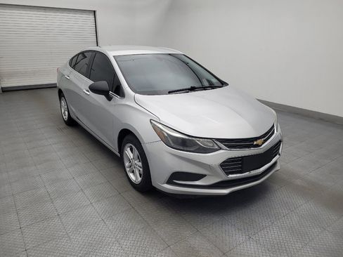 Used 2016 Chevrolet Cruze LT FWD image 13