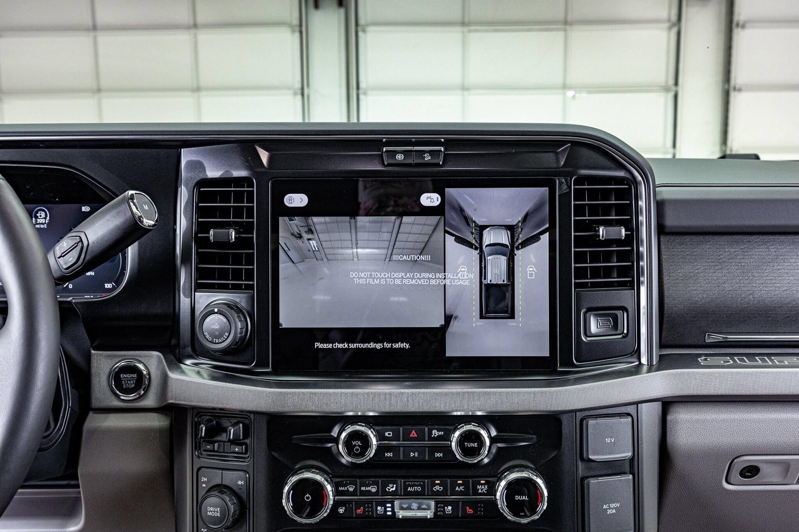 Used 2026 Ford F250 Platinum w/ Platinum Plus Package AWD/4WD image 23