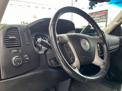Used 2011 Chevrolet Silverado 1500 LT w/ All-Star Edition RWD image 12