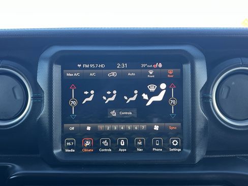 Used 2021 Jeep Wrangler Unlimited Rubicon 4xe w/ Cold Weather Group image 25