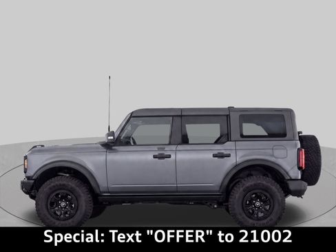 Used 2023 Ford Bronco Wildtrak AWD/4WD image 3