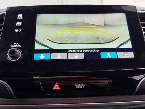 Used 2022 Honda Passport TrailSport image 25