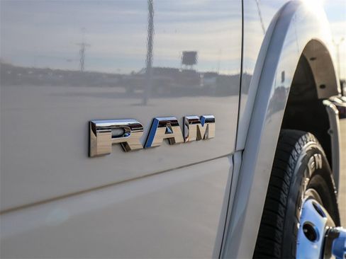 Used 2022 RAM 3500 Laramie image 15