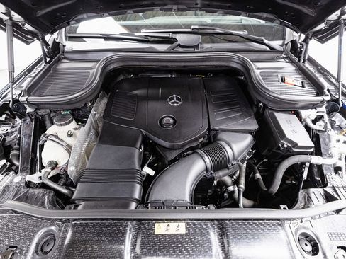 Used 2025 Mercedes-Benz GLE 450e 4MATIC image 37