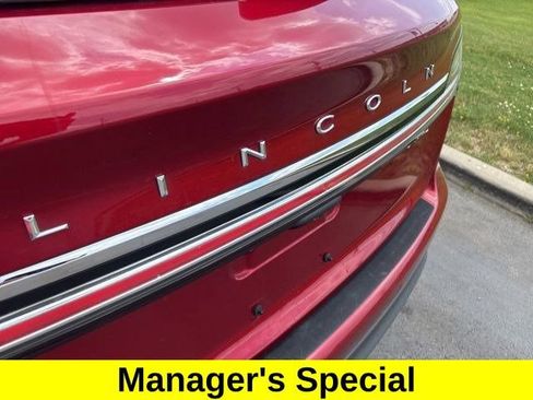 Used 2019 Lincoln Nautilus Select AWD/4WD image 48