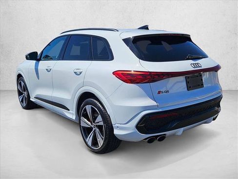 New 2025 Audi SQ5 Premium Plus AWD/4WD image 9