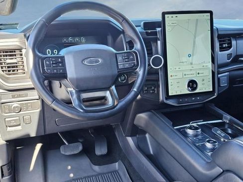 Used 2022 Ford Expedition Max Platinum image 36