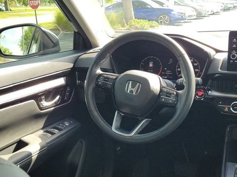 Certified 2024 Honda CR-V EX-L image 3