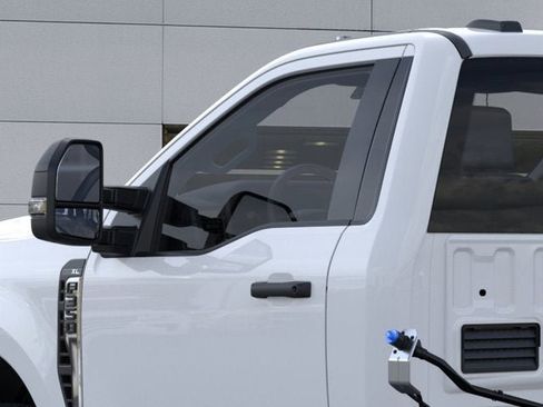 New 2026 Ford F350 XL AWD/4WD image 19