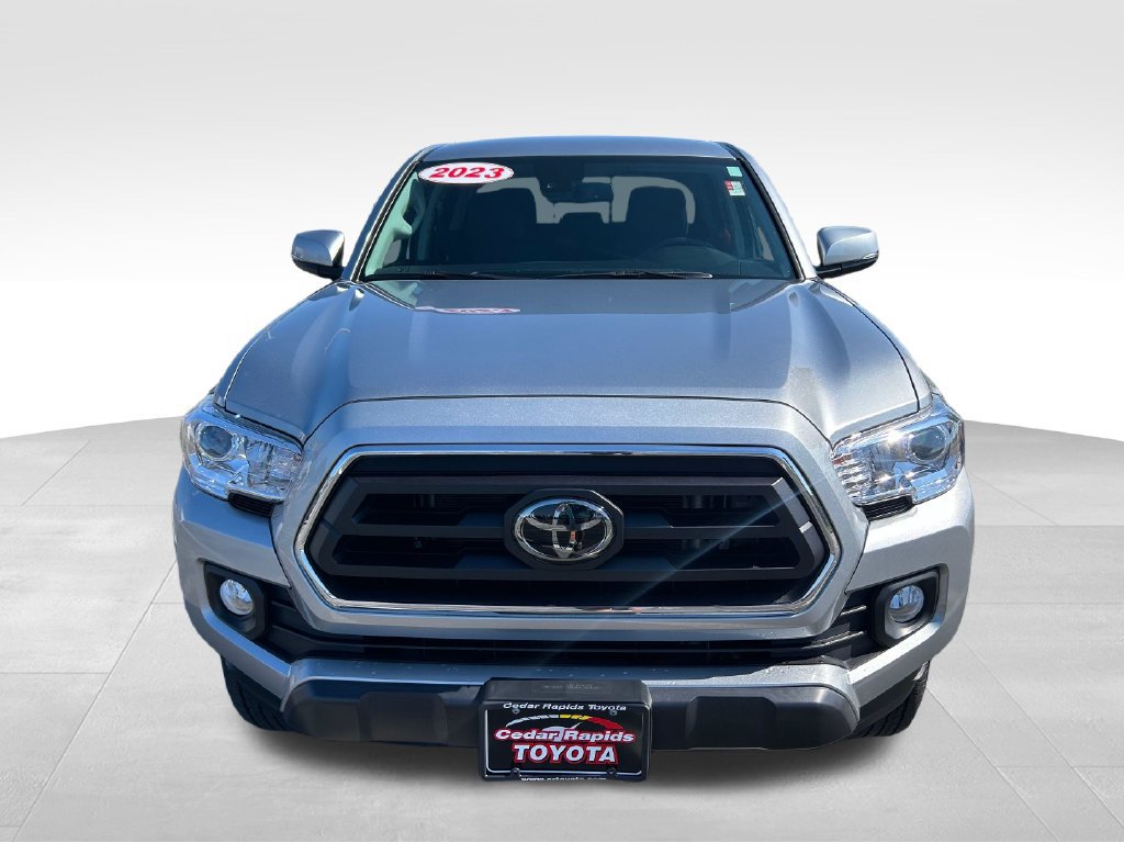 Certified 2023 Toyota Tacoma SR5 w/ Technology Package AWD/4WD image 11