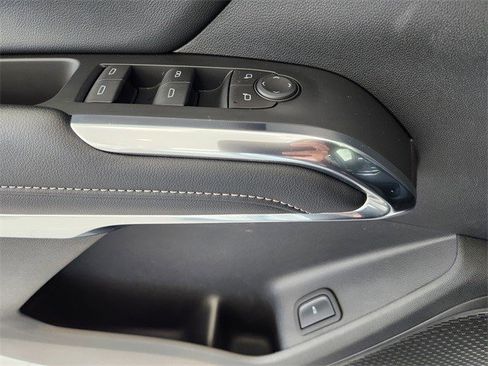 Certified 2025 Chevrolet Traverse LT image 17