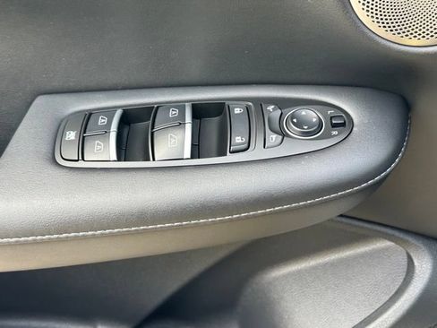 Used 2025 INFINITI QX50 Sport AWD/4WD image 27