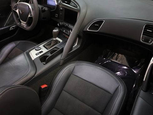 Used 2016 Chevrolet Corvette Z06 w/ 3LZ Preferred Equipment Group image 89