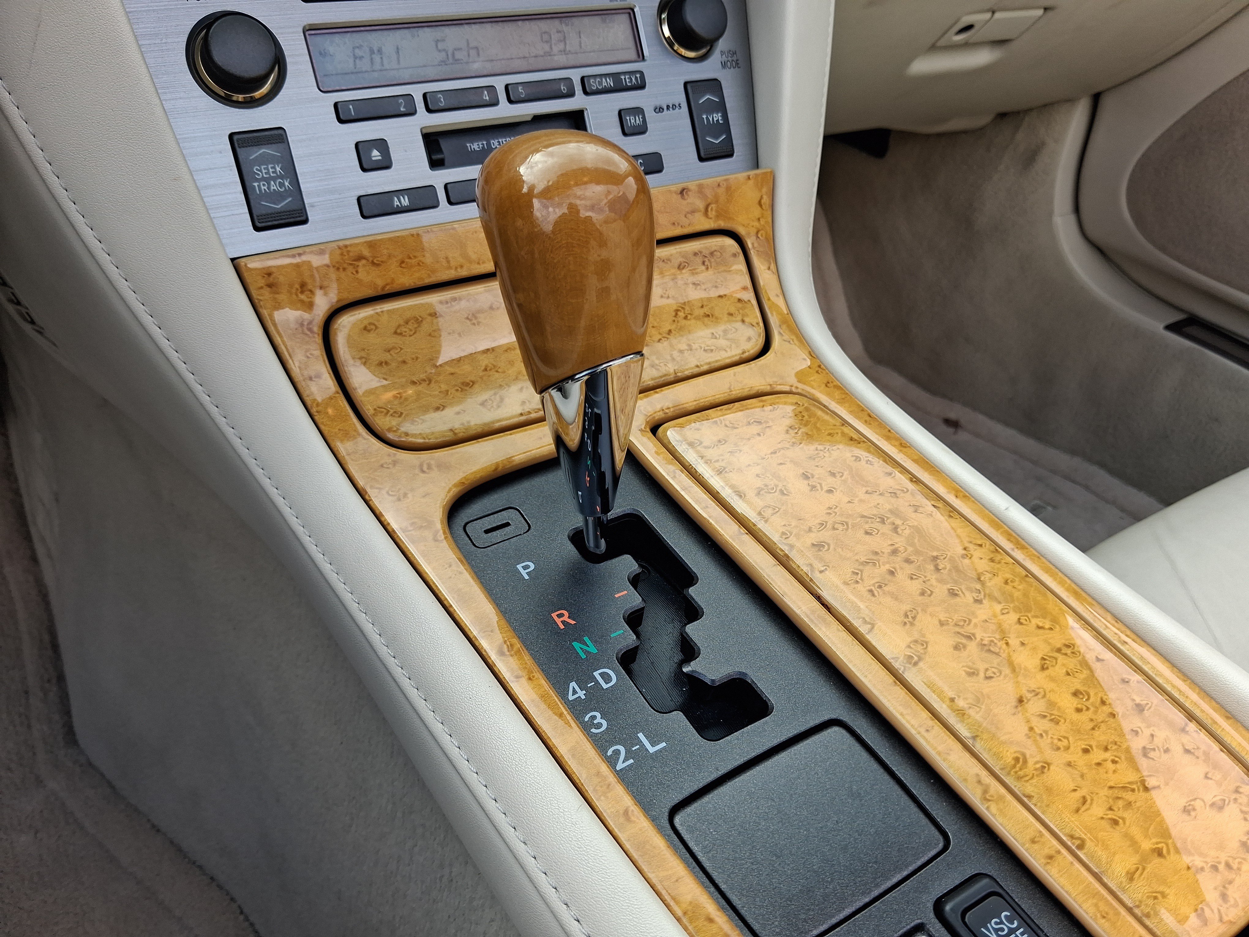 Used 2005 Lexus SC 430 Convertible RWD image 21