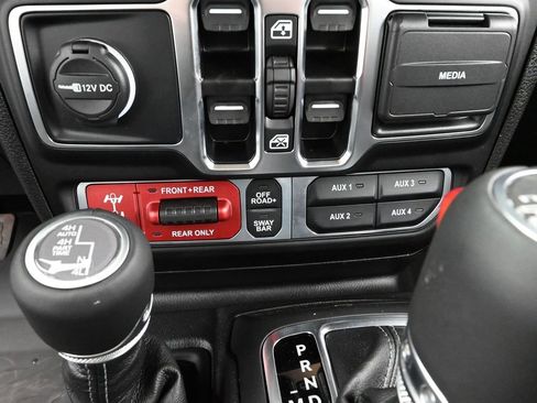 New 2025 Jeep Wrangler Unlimited Rubicon 392 AWD/4WD image 29