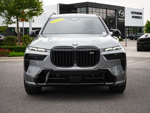 Used 2026 BMW X7 M60i w/ Executive Package AWD/4WD image 3