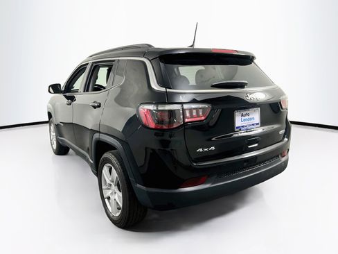 Used 2022 Jeep Compass Latitude AWD/4WD image 7